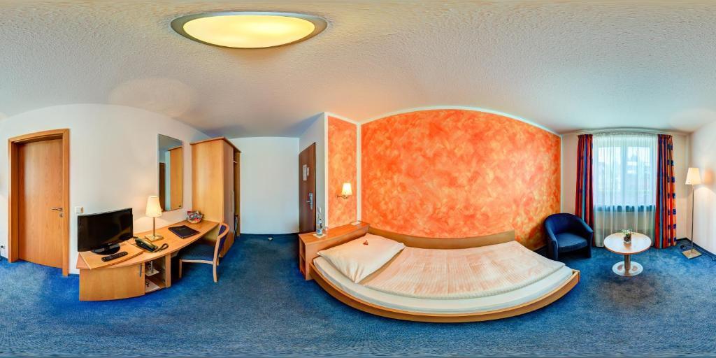 Hotel Graf Lehndorff Zur Messe Мюнхен Екстериор снимка
