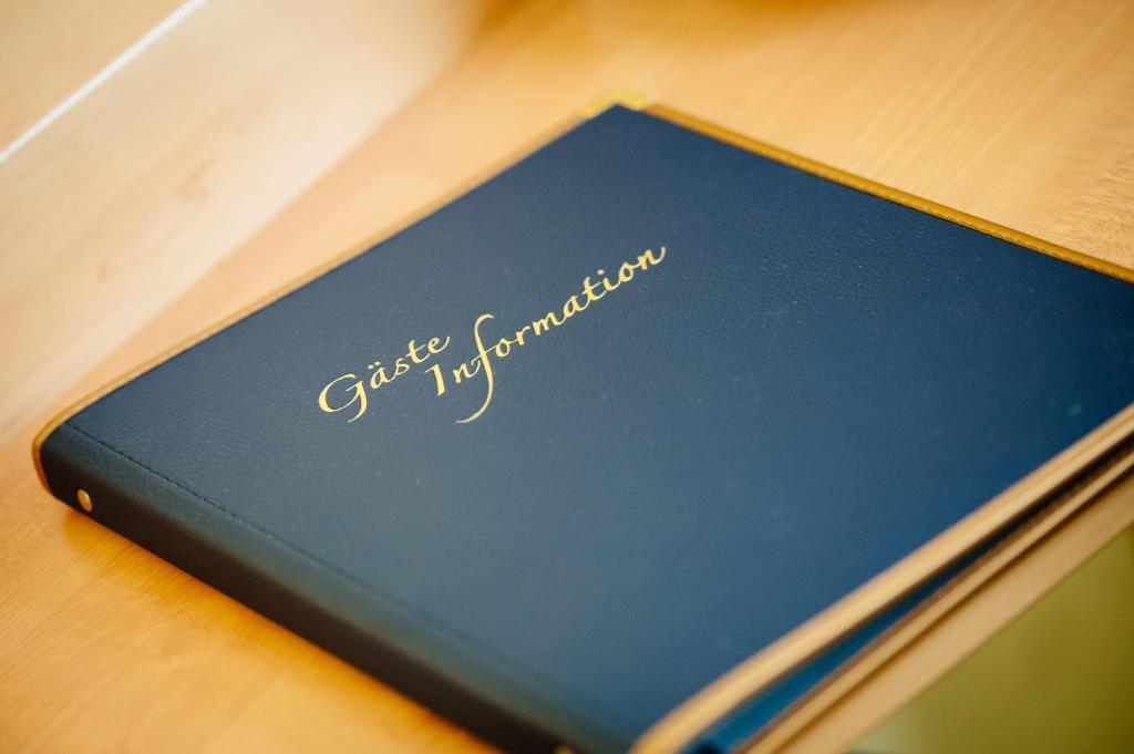Hotel Graf Lehndorff Zur Messe Мюнхен Екстериор снимка